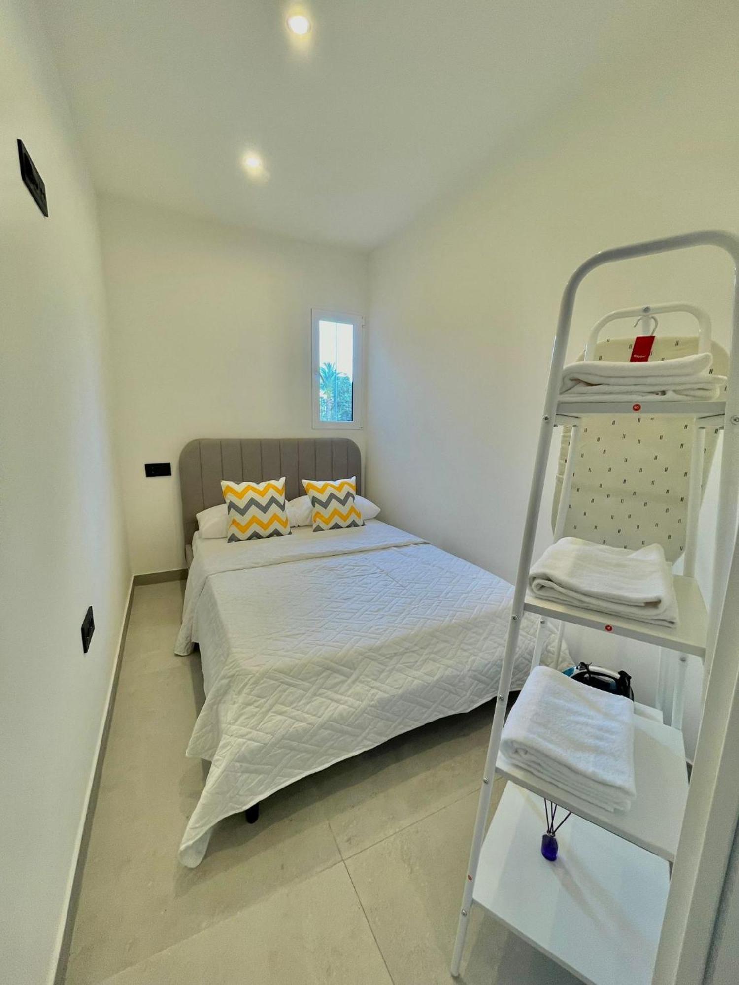 Palm Beach Rentals Alicante Eksteriør billede
